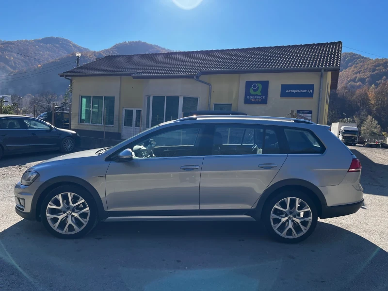 VW Golf 2.0 TDI ALLTRACK, снимка 8 - Автомобили и джипове - 47894640