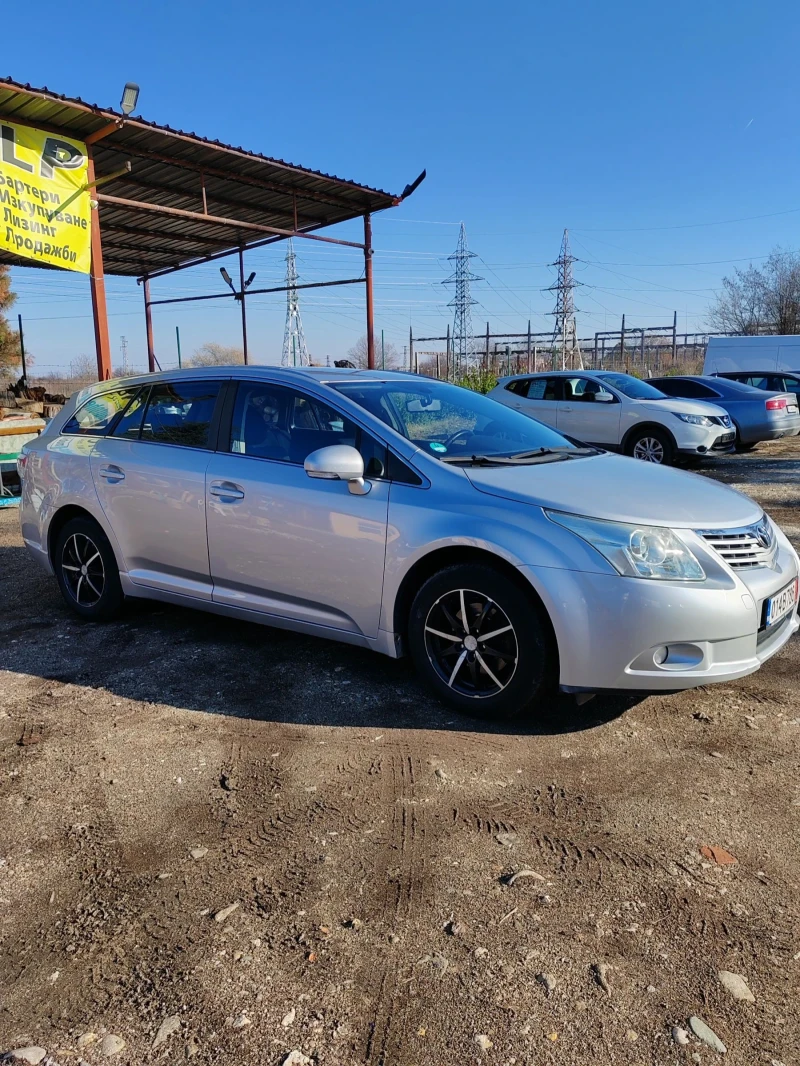 Toyota Avensis 1.8, 147к.с., снимка 5 - Автомобили и джипове - 48333037