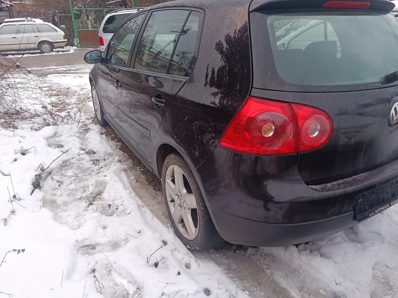 VW Golf 1.9 TDI 105k.c., снимка 5 - Автомобили и джипове - 48477782