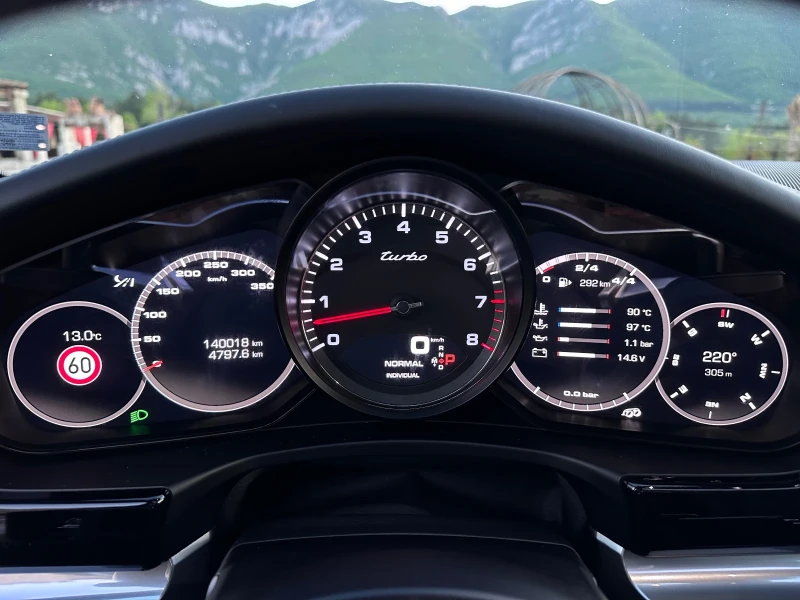 Porsche Panamera Turbo V8 550к.с* Германия* Пълна Сервизна История, снимка 11 - Автомобили и джипове - 52054560