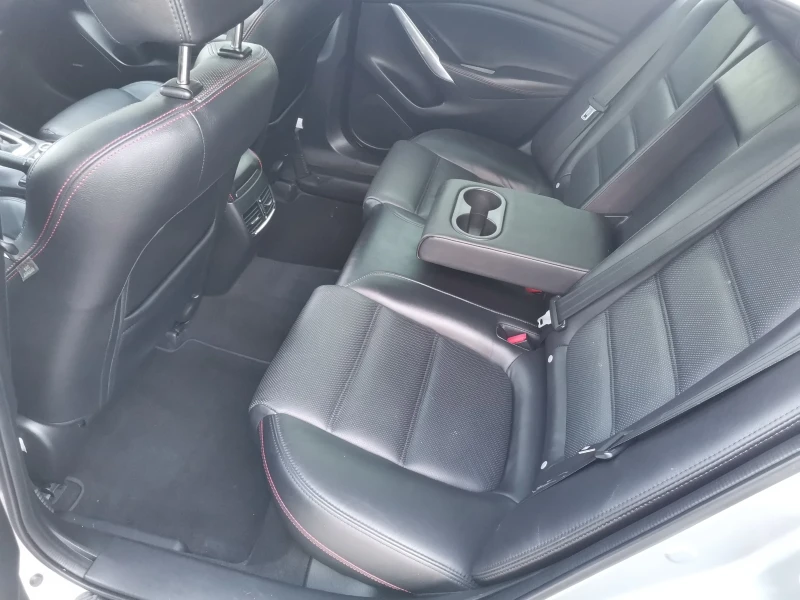 Mazda 6 2.5 SkyActive, снимка 16 - Автомобили и джипове - 52714029