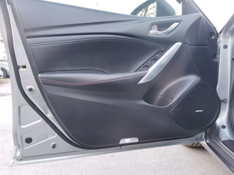 Mazda 6 2.5 SkyActive, снимка 9 - Автомобили и джипове - 52714029