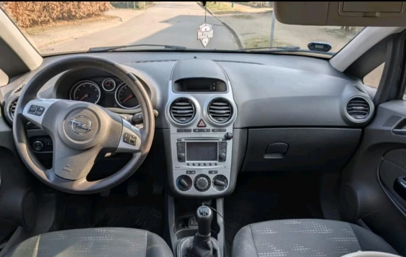 Opel Corsa 1.3cdti, снимка 5 - Автомобили и джипове - 52527894