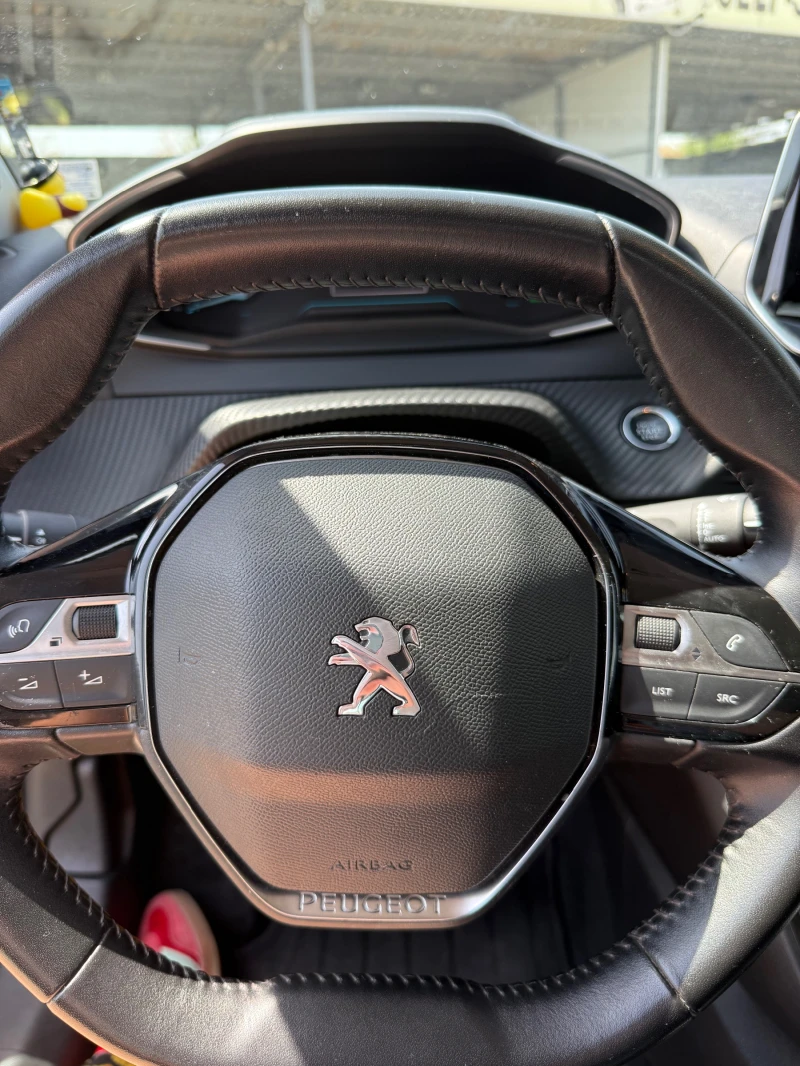 Peugeot 208, снимка 3 - Автомобили и джипове - 52631101