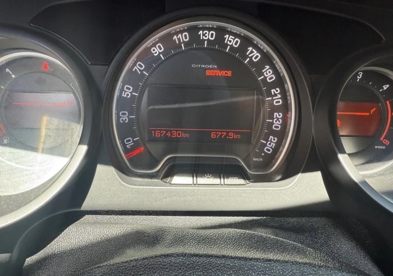 Citroen C5 2.7 HDI, снимка 6 - Автомобили и джипове - 51925059