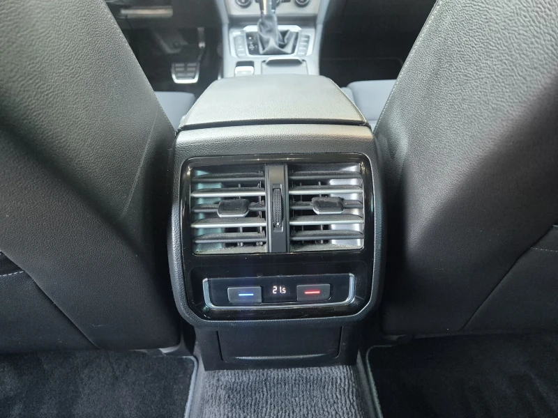 VW Alltrack 2.0-TDI-190кс/ДИСКТОНИК/ЛЕД, снимка 12 - Автомобили и джипове - 52009934