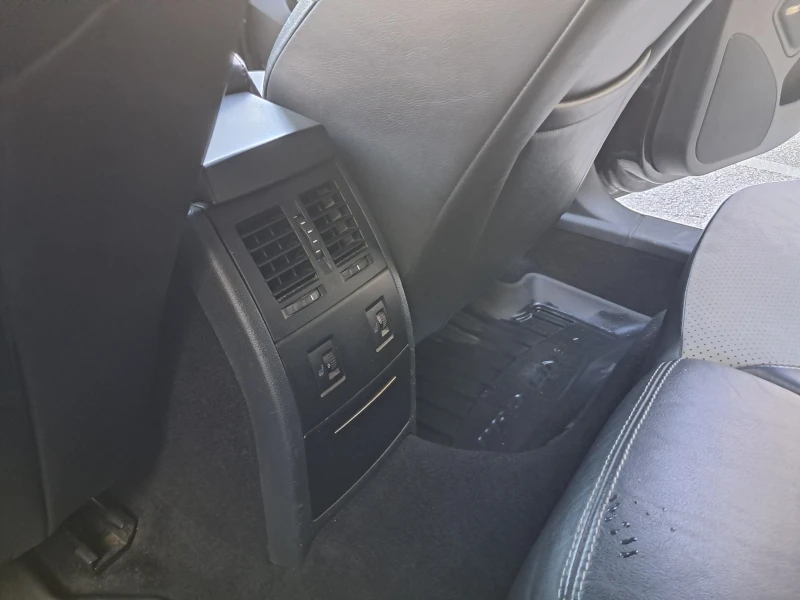 Skoda Octavia, снимка 14 - Автомобили и джипове - 52692844