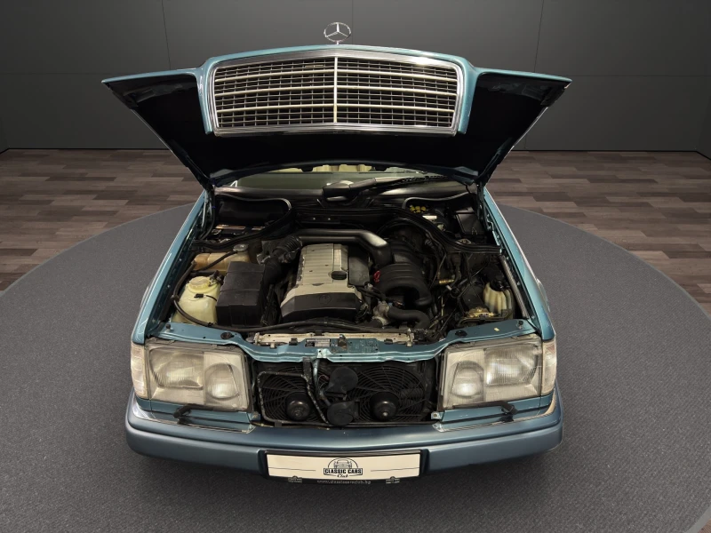 Mercedes-Benz 320 CE, снимка 16 - Автомобили и джипове - 52816822