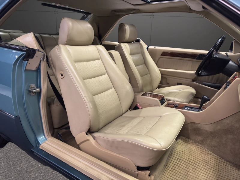 Mercedes-Benz 320 CE, снимка 13 - Автомобили и джипове - 52816822