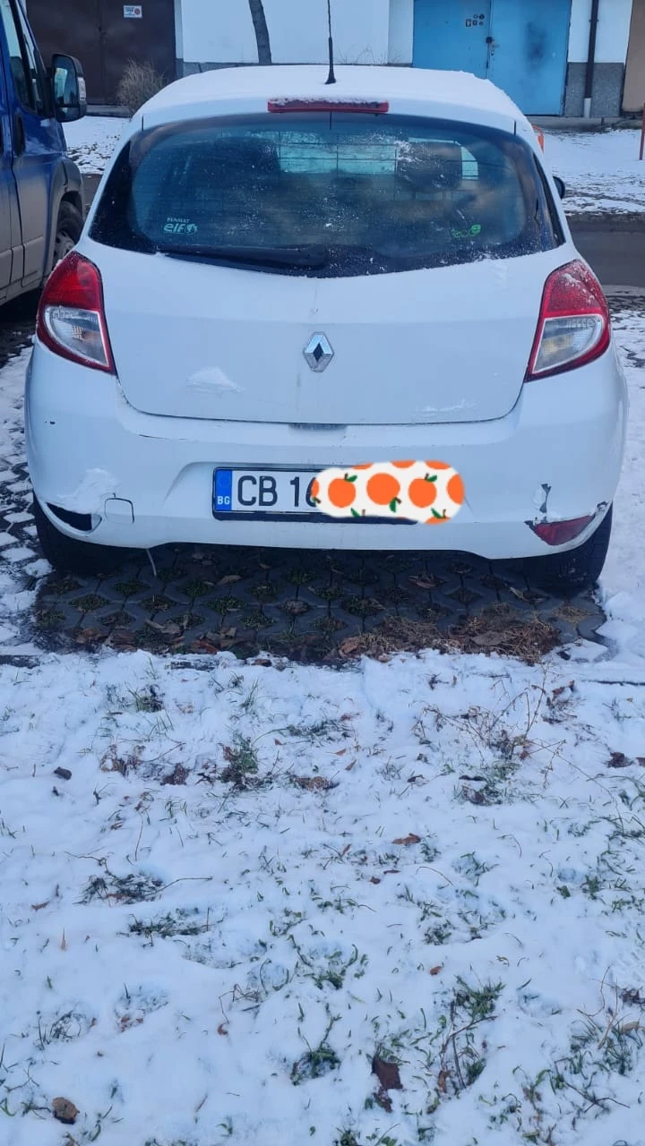 Renault Clio 1, 5 DCI, снимка 3 - Автомобили и джипове - 48550013