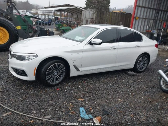 BMW 530E БЕЗ ЩЕТА | ТОП ЦЕНА , снимка 3 - Автомобили и джипове - 48701840