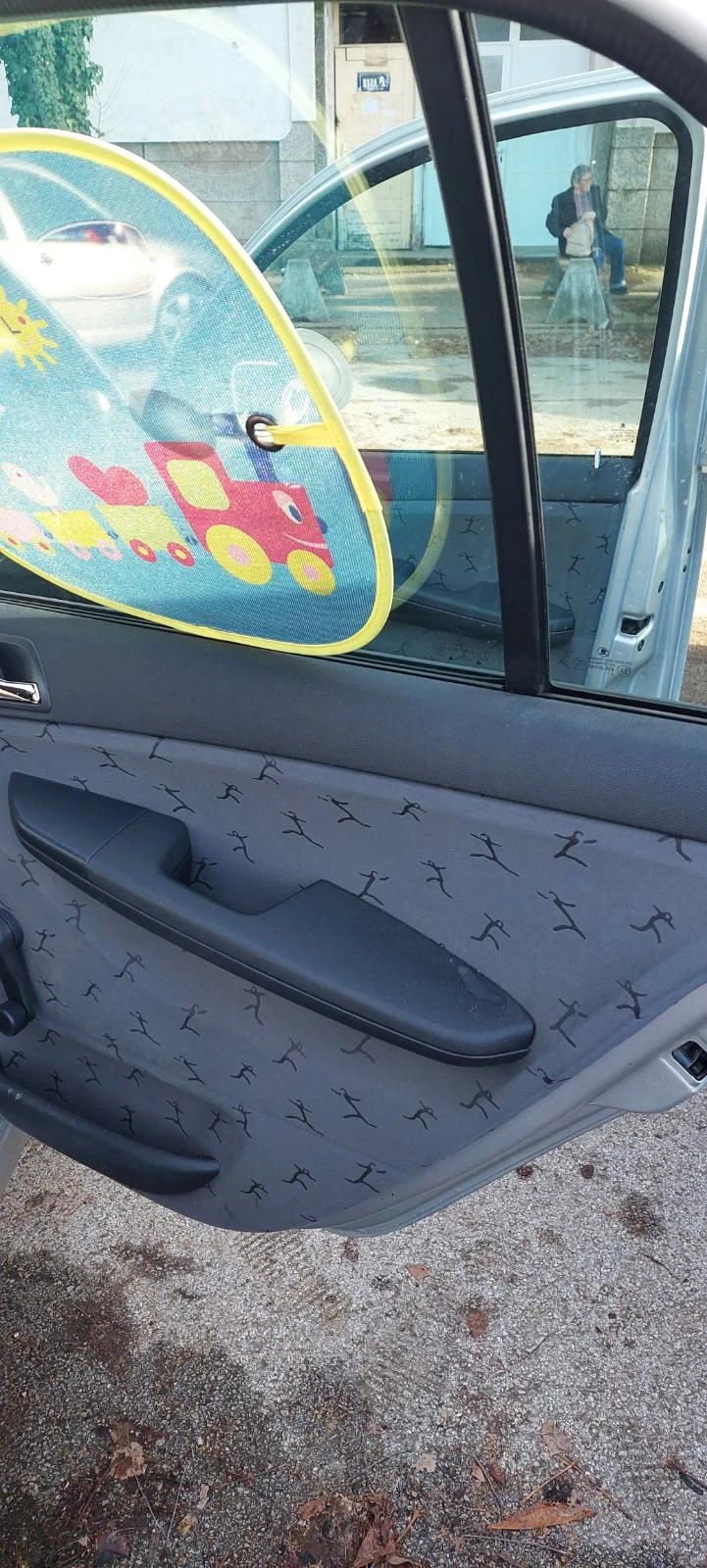 Skoda Fabia, снимка 8 - Автомобили и джипове - 53122401