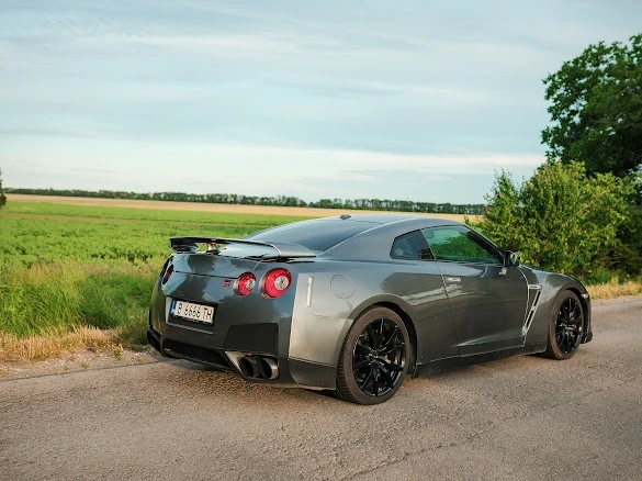Nissan Gt-r, снимка 4 - Автомобили и джипове - 54967300