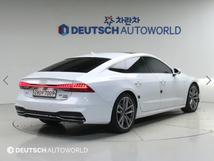 Audi A7 55 TFSI quattro* HUD* BLIND SPOT* 360* КРАЙНА ЦЕНА, снимка 3 - Автомобили и джипове - 56133673