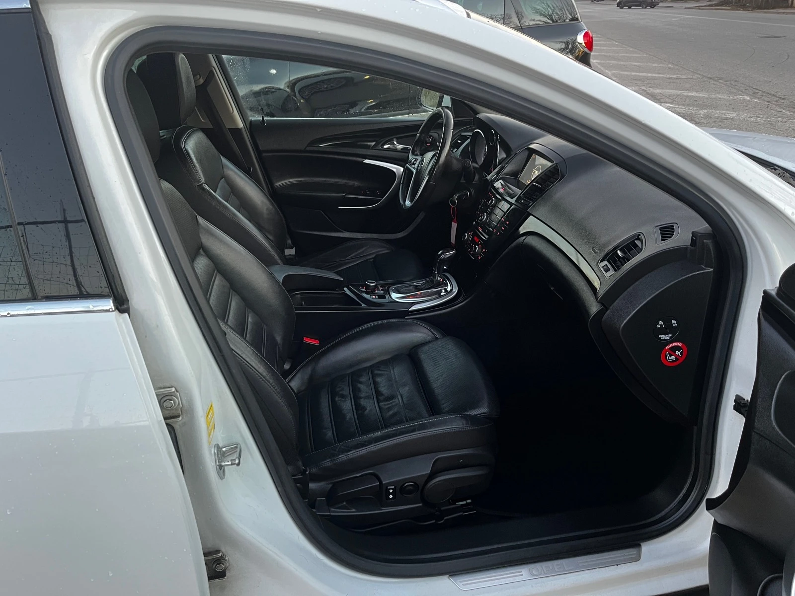 Opel Insignia 2.8 LUKS 4x4 | Mobile.bg � ����������� 12