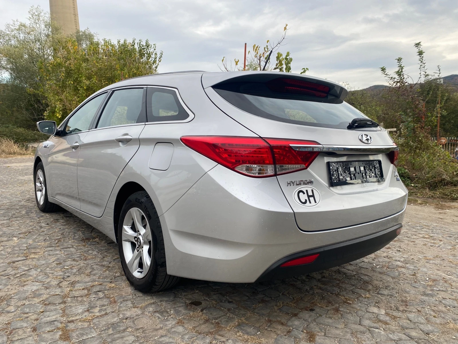 Hyundai I40 Швейцария - изображение 4