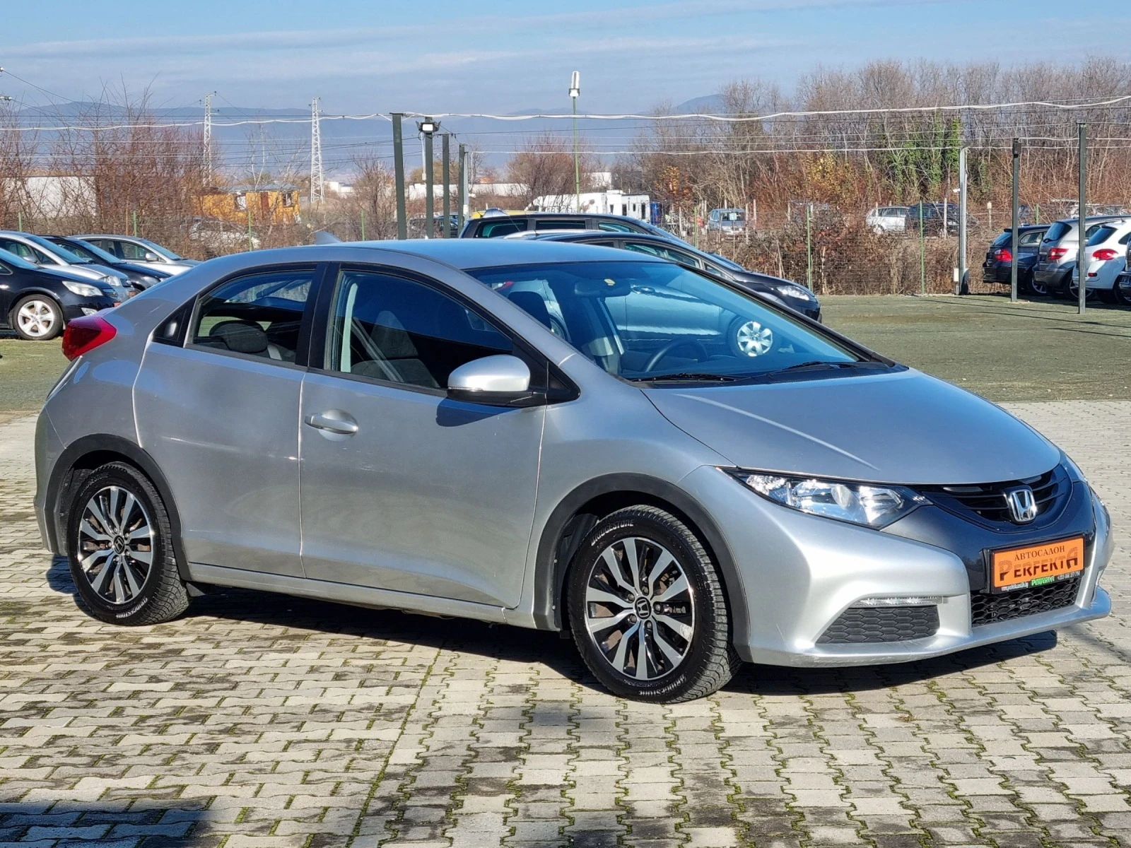 Honda Civic 1.6 дизел 120к.с. - изображение 6