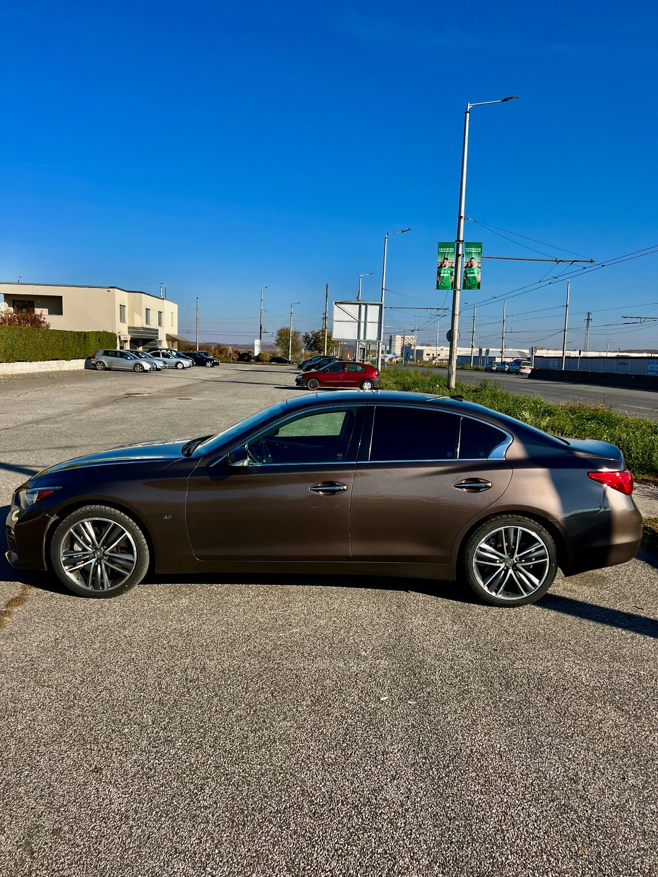 Infiniti Q50 3.7 V6, AWD - изображение 3