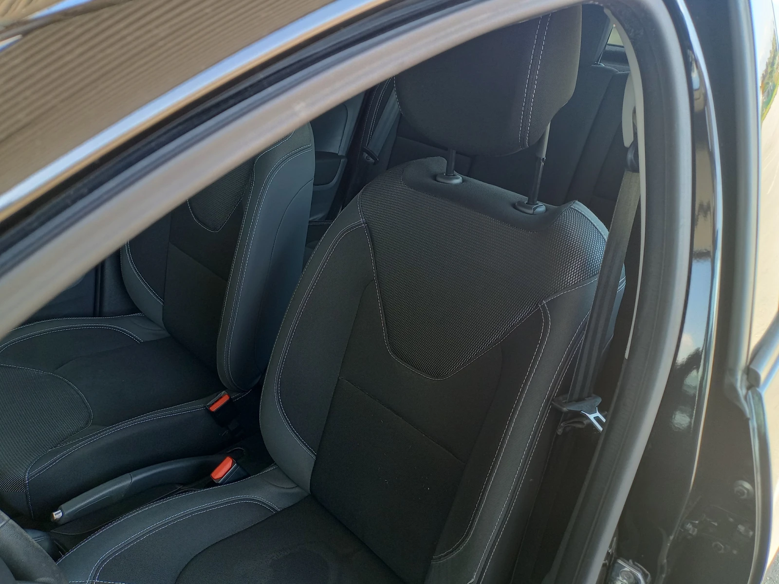 Renault Clio 1.5 dCi NAVI EURO6 LED - изображение 7