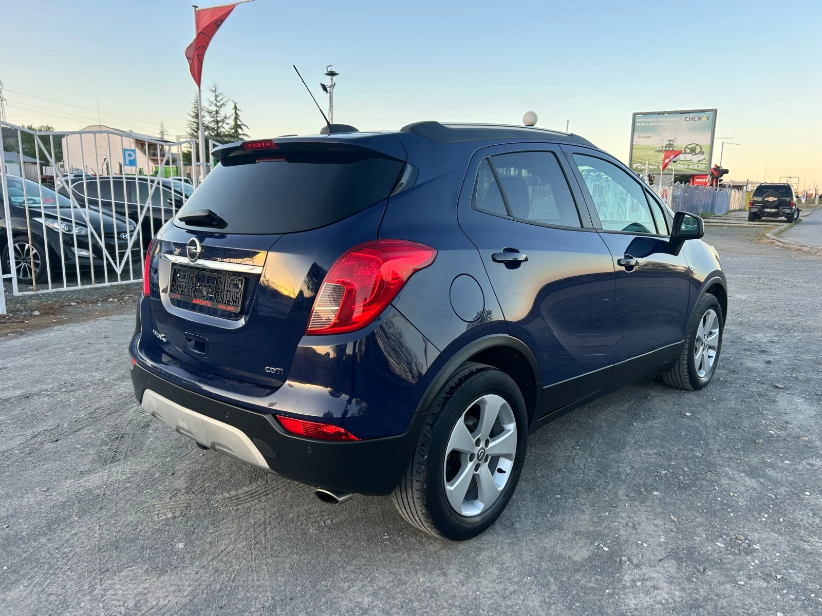 Opel Mokka X 1.6 CDTI/ АВТОМАТИК / НАВИГАЦИЯ / ПОДГРЕВ / ЕВРО6+ - изображение 5