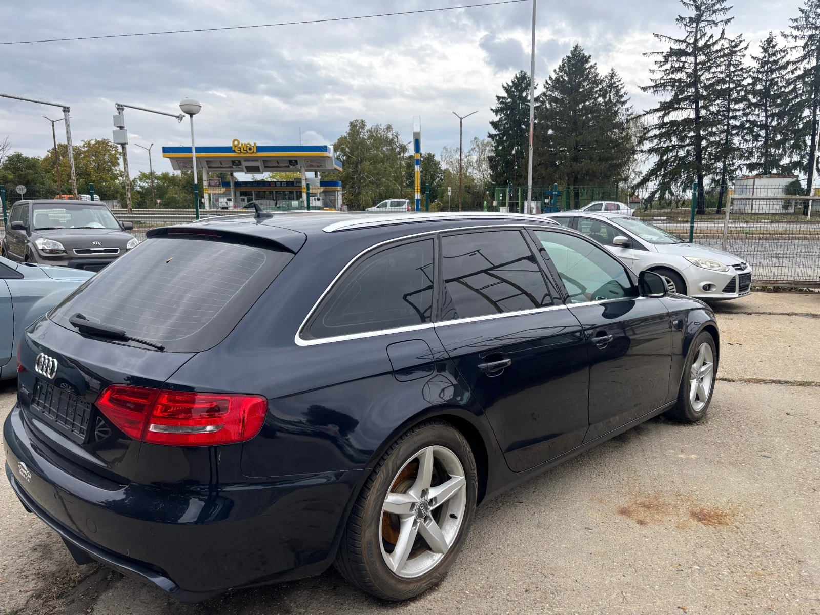 Audi A4 2009+ 2.0TDI140+ LED+ АВТОМАТ-S-LAIN+ F1 - изображение 4
