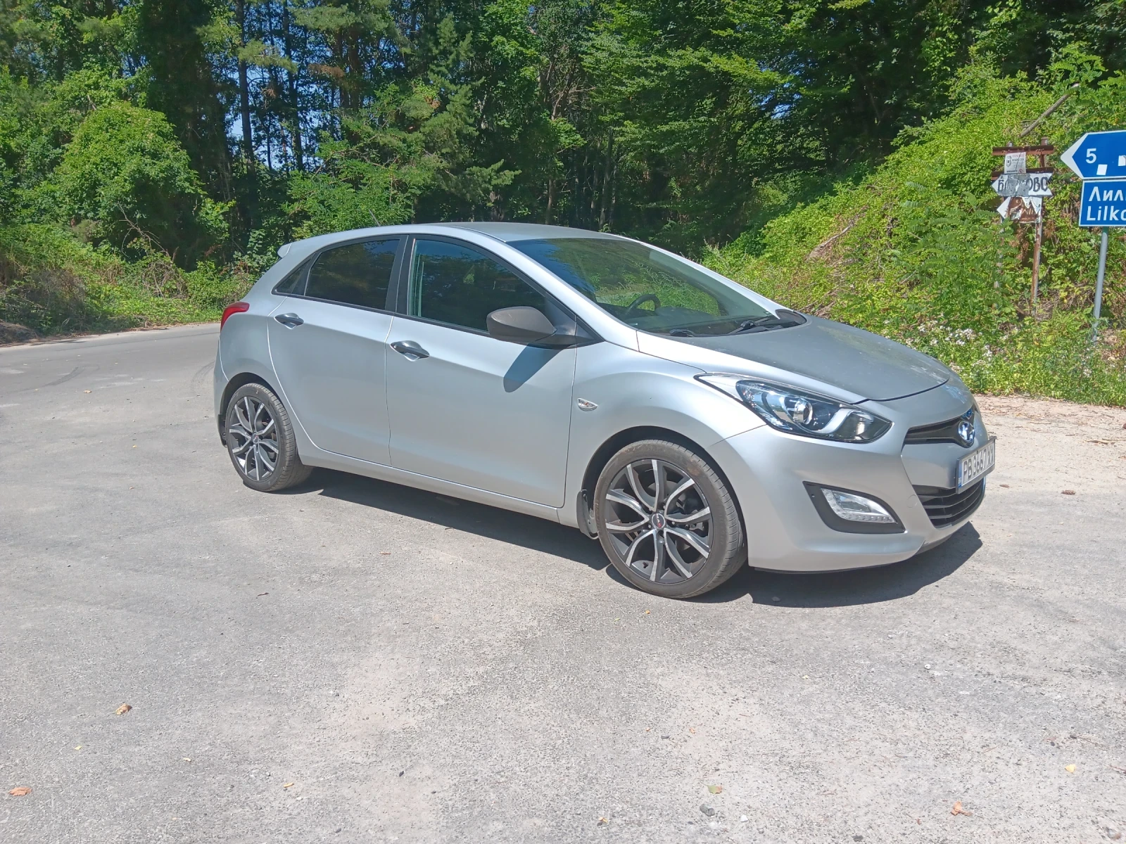 Hyundai I30 1.4 бензин Швейцария - изображение 2