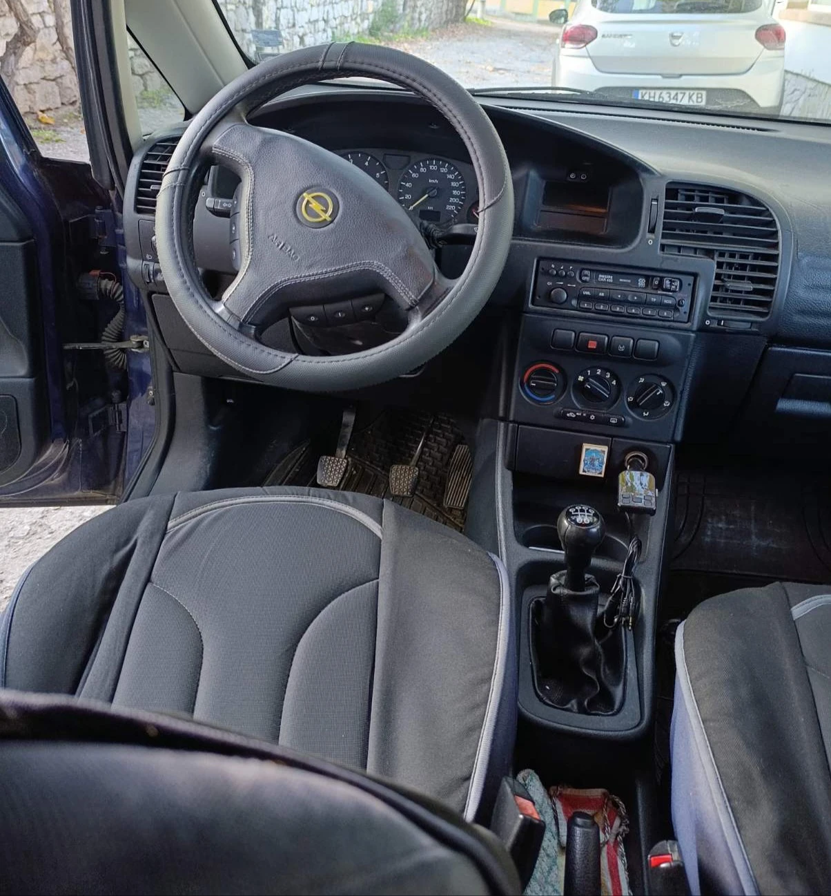 Opel Zafira  - изображение 4