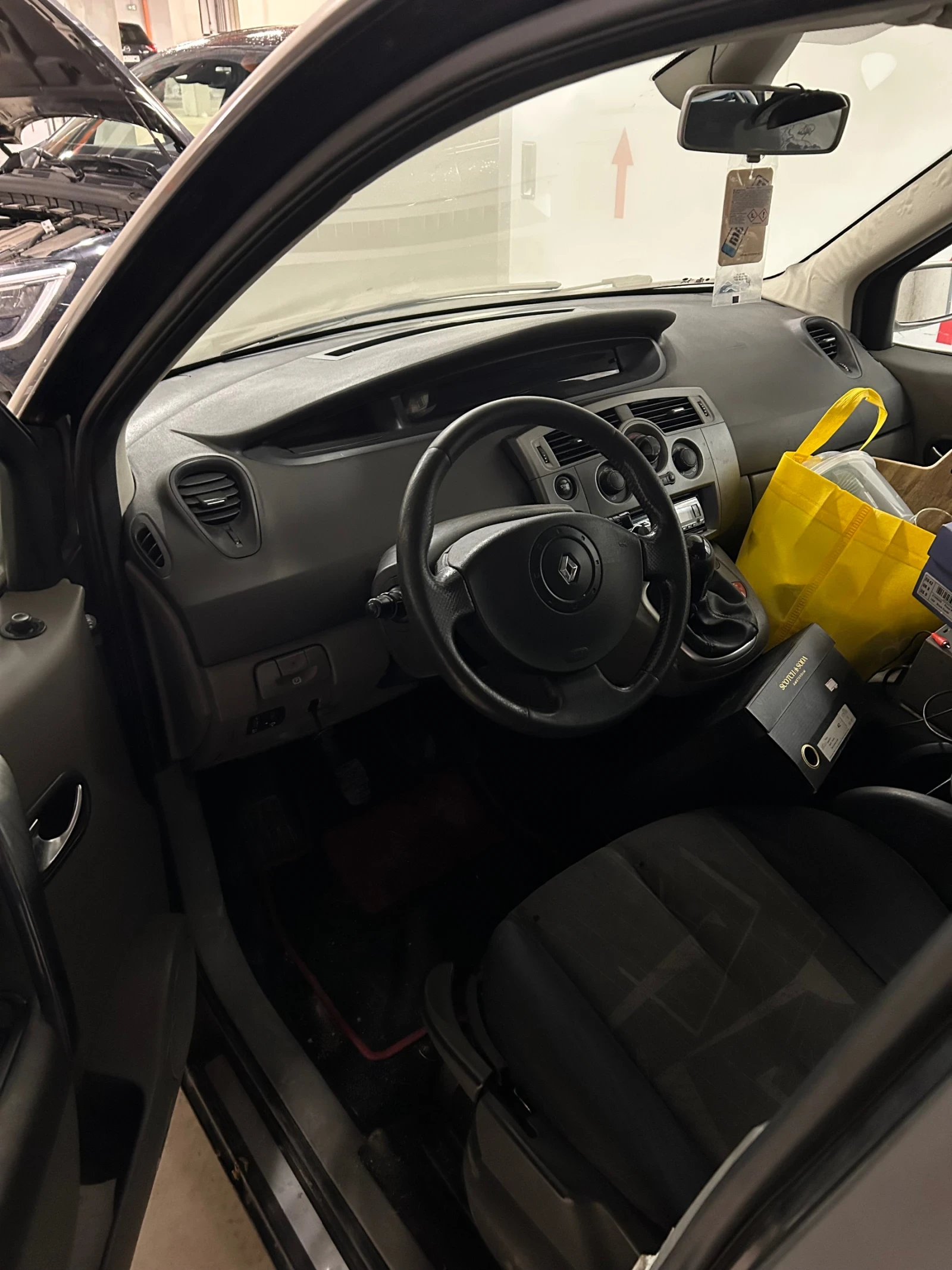 Renault Scenic  - изображение 4