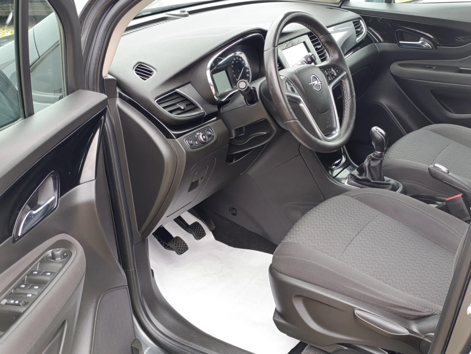 Opel Mokka X, снимка 9 - Автомобили и джипове - 53998841