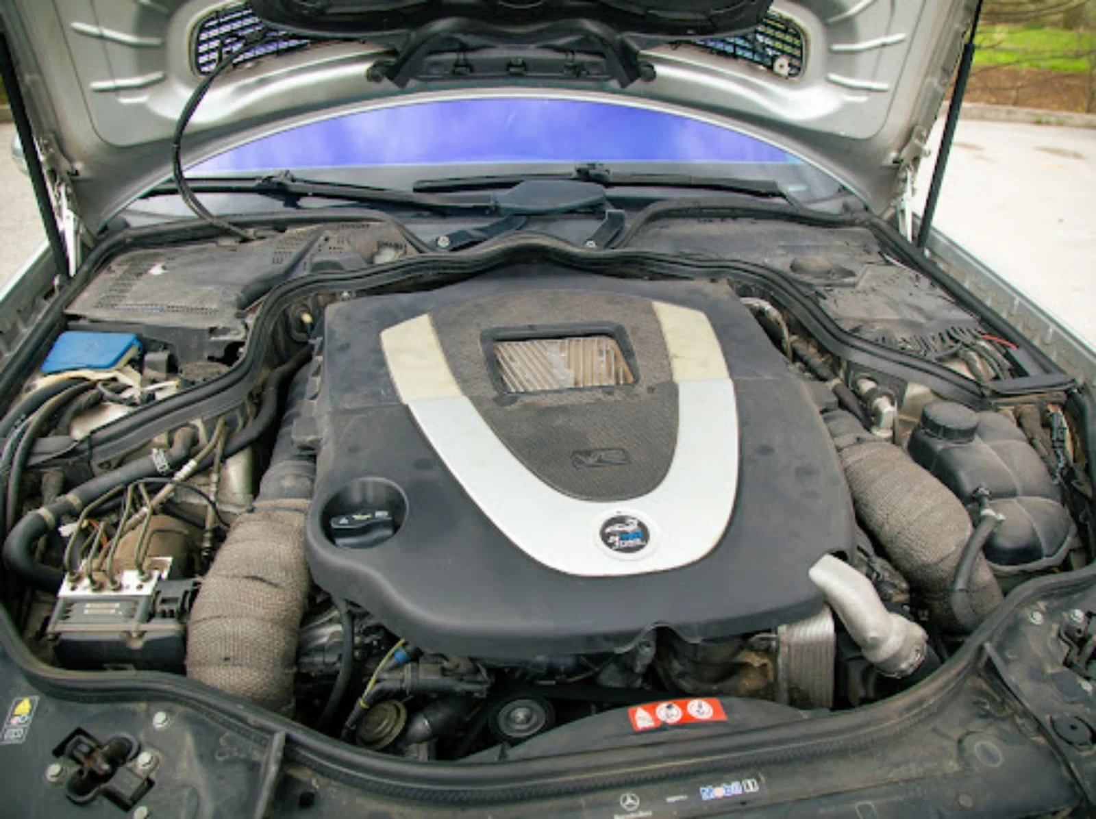 Mercedes-Benz E 500, снимка 14 - Автомобили и джипове - 54232137