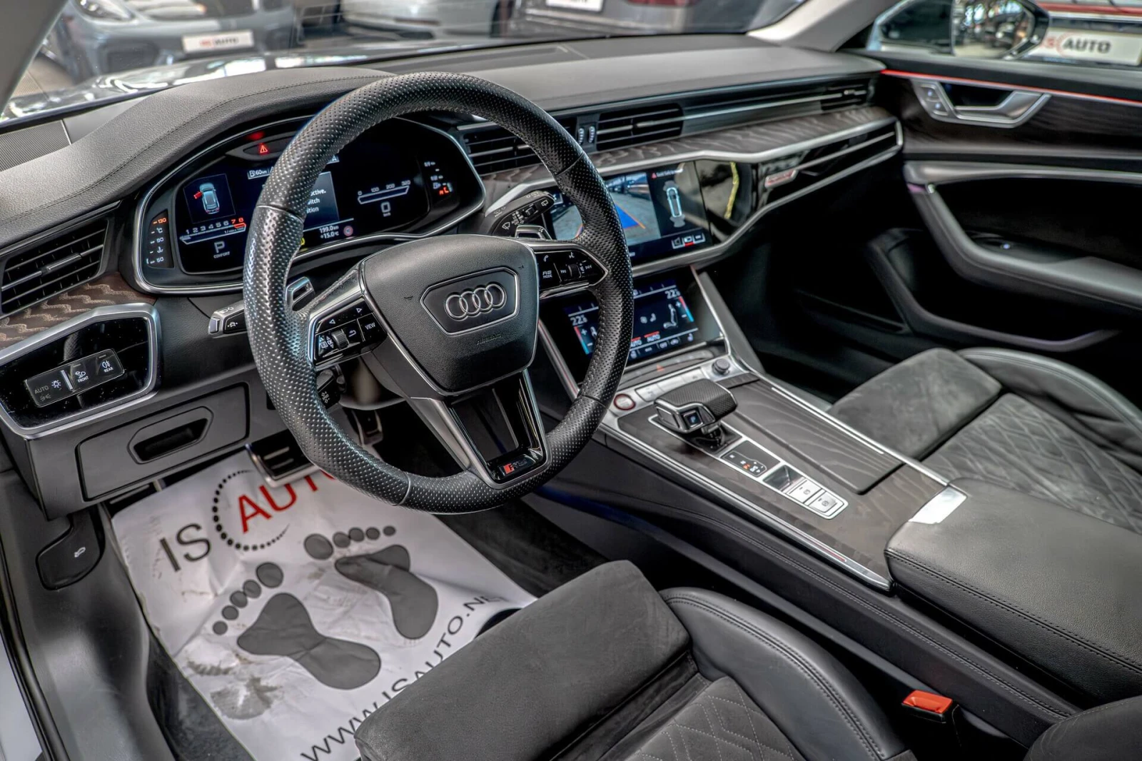 Audi Rs6 4.0TFSI/Керамика/Мемоry/Камера/Quattro/Ambient, снимка 8 - Автомобили и джипове - 54463973