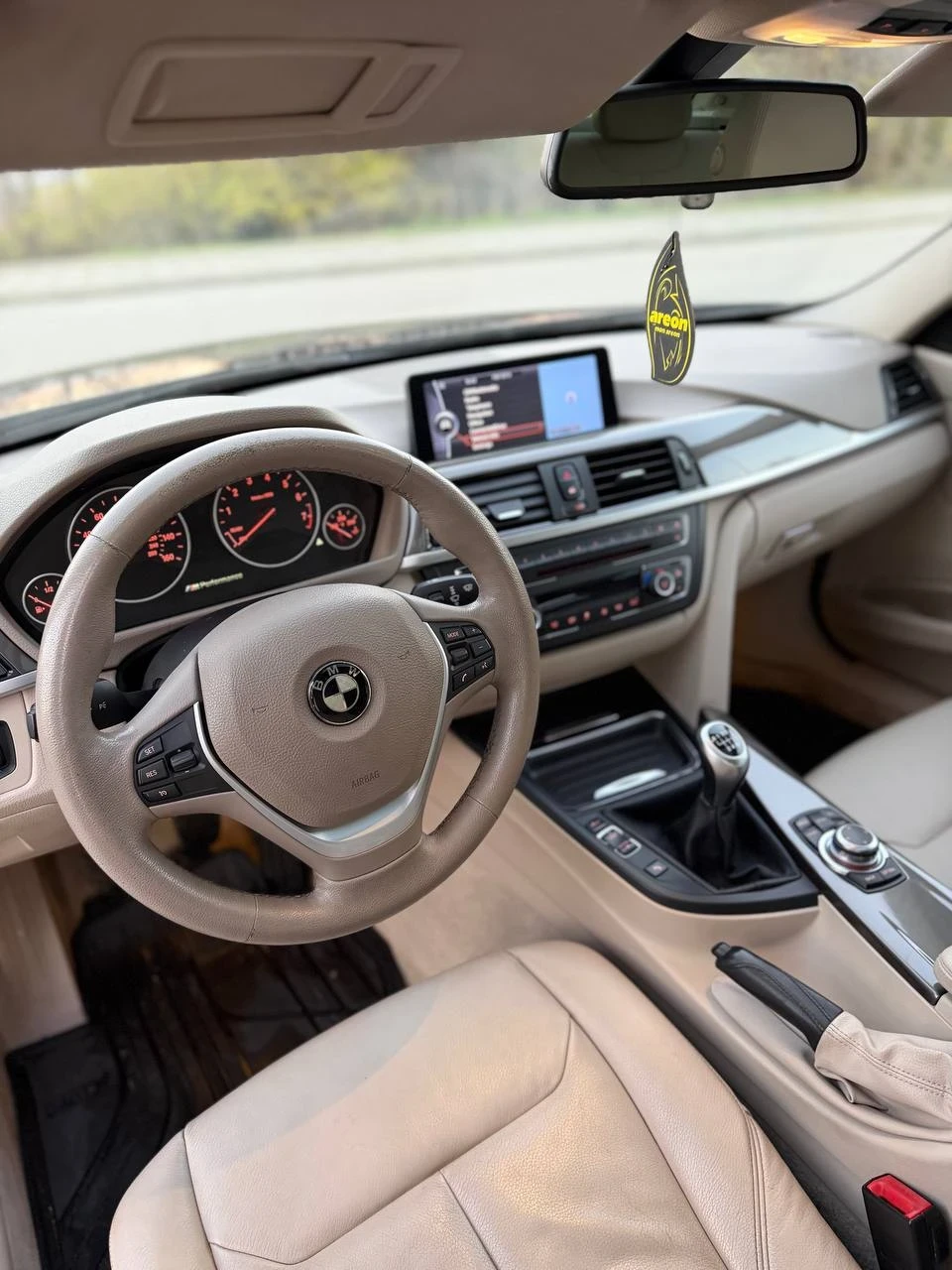 BMW 335 F30 335i xDrive, снимка 10 - Автомобили и джипове - 54528206