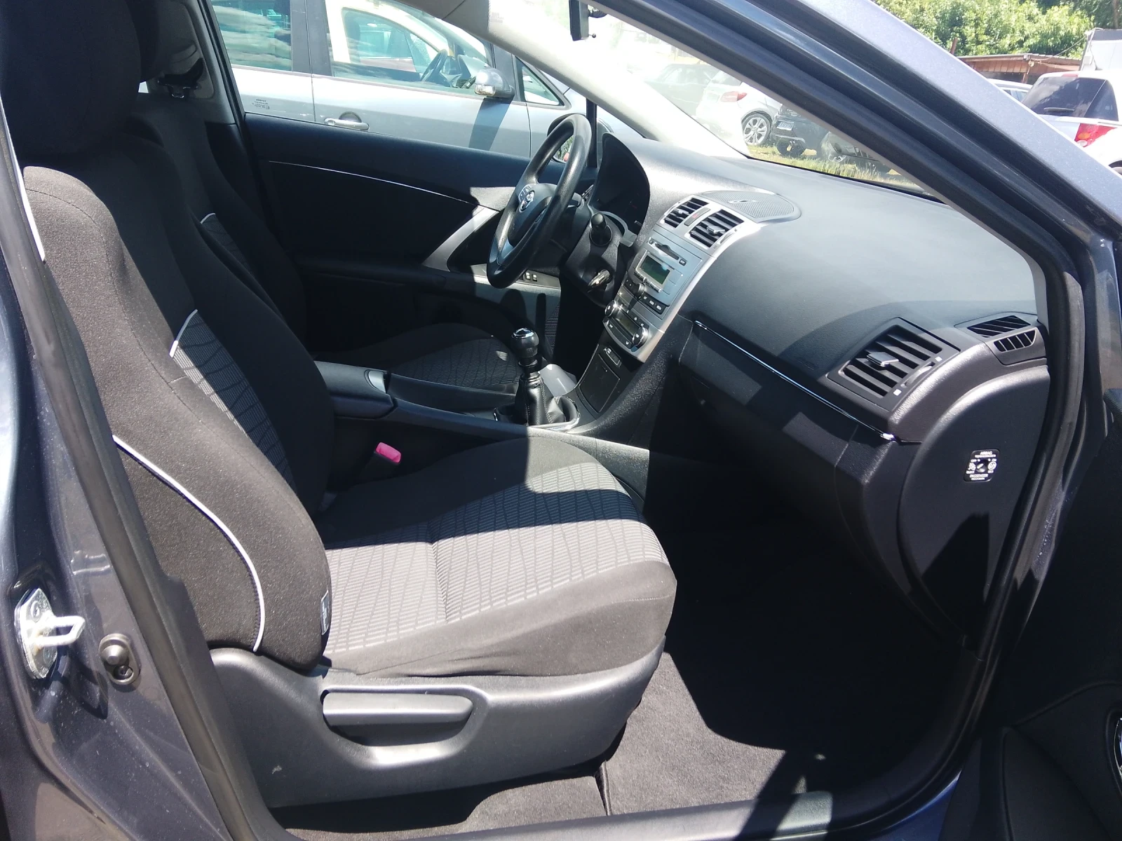 Toyota Avensis 1.6-VALVEMATIC-132HP.-EURO5B-FACELIFT | Mobile.bg � ����������� 9