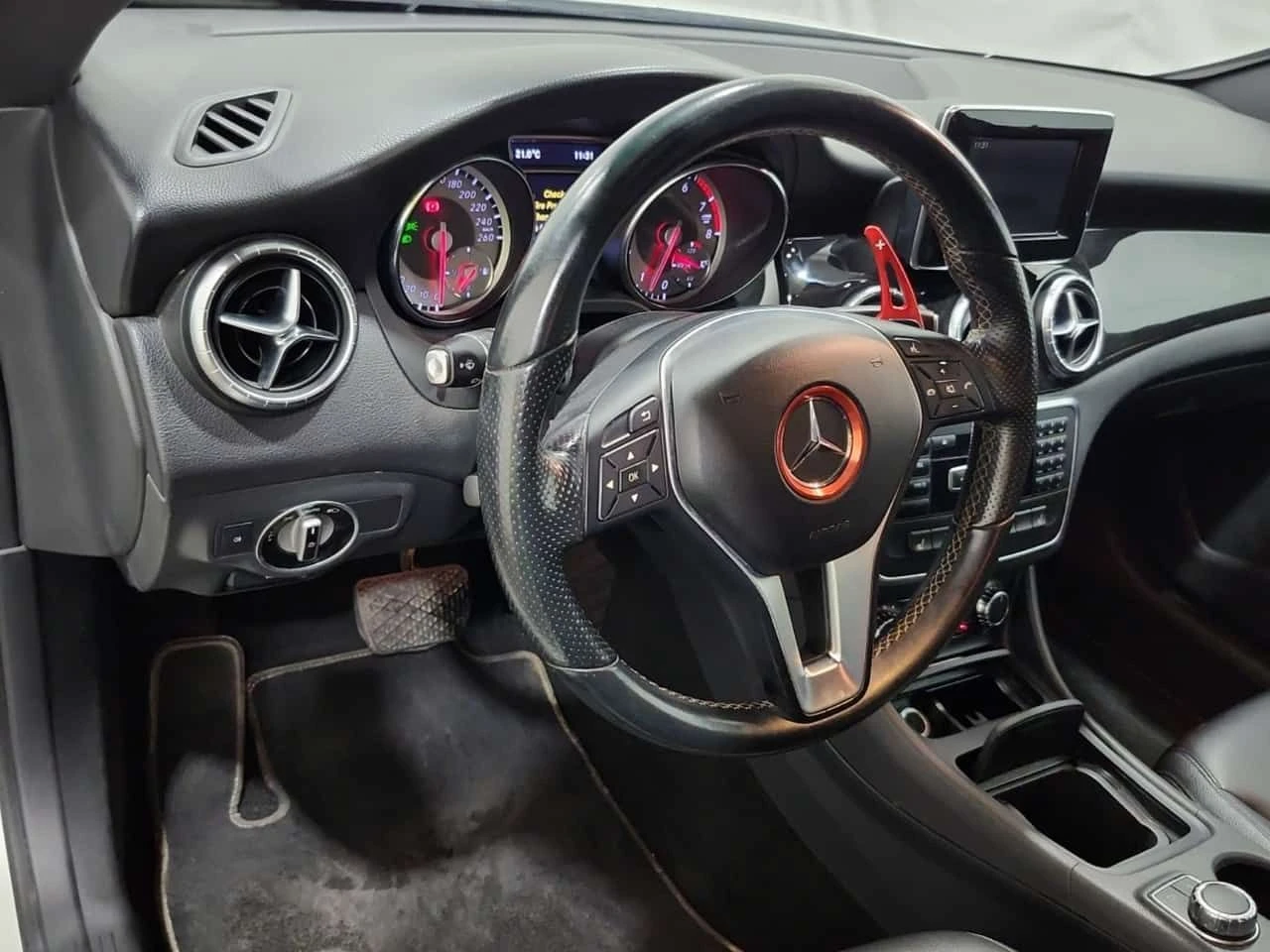 Mercedes-Benz CLA 250  AWD, 2L | MEMORY | КОЖА | ПОДГРЕВИ | , снимка 10 - Автомобили и джипове - 54776939