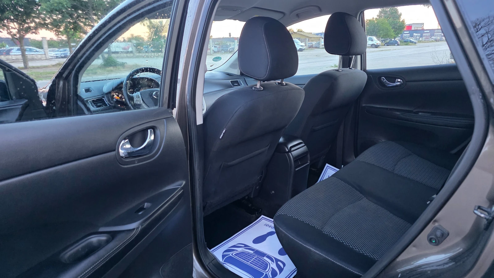 Nissan Pulsar КАТО НОВА, снимка 6 - Автомобили и джипове - 55678007