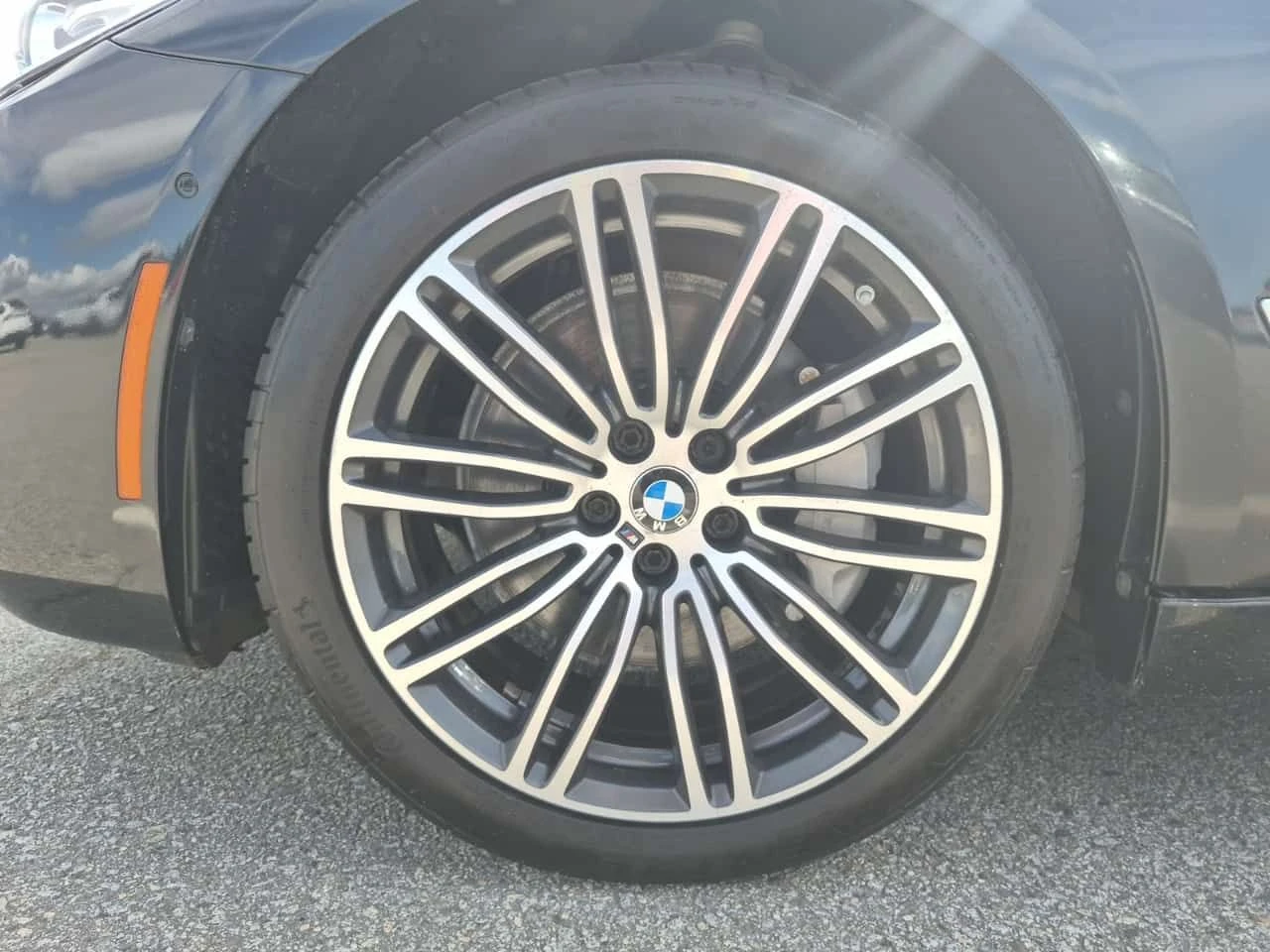 BMW 530 * 530I XDRIVE * АВТОКРЕДИТ БЕЗ ПЪРВОНАЧАЛНА ВНОСКА, снимка 6 - Автомобили и джипове - 55720200
