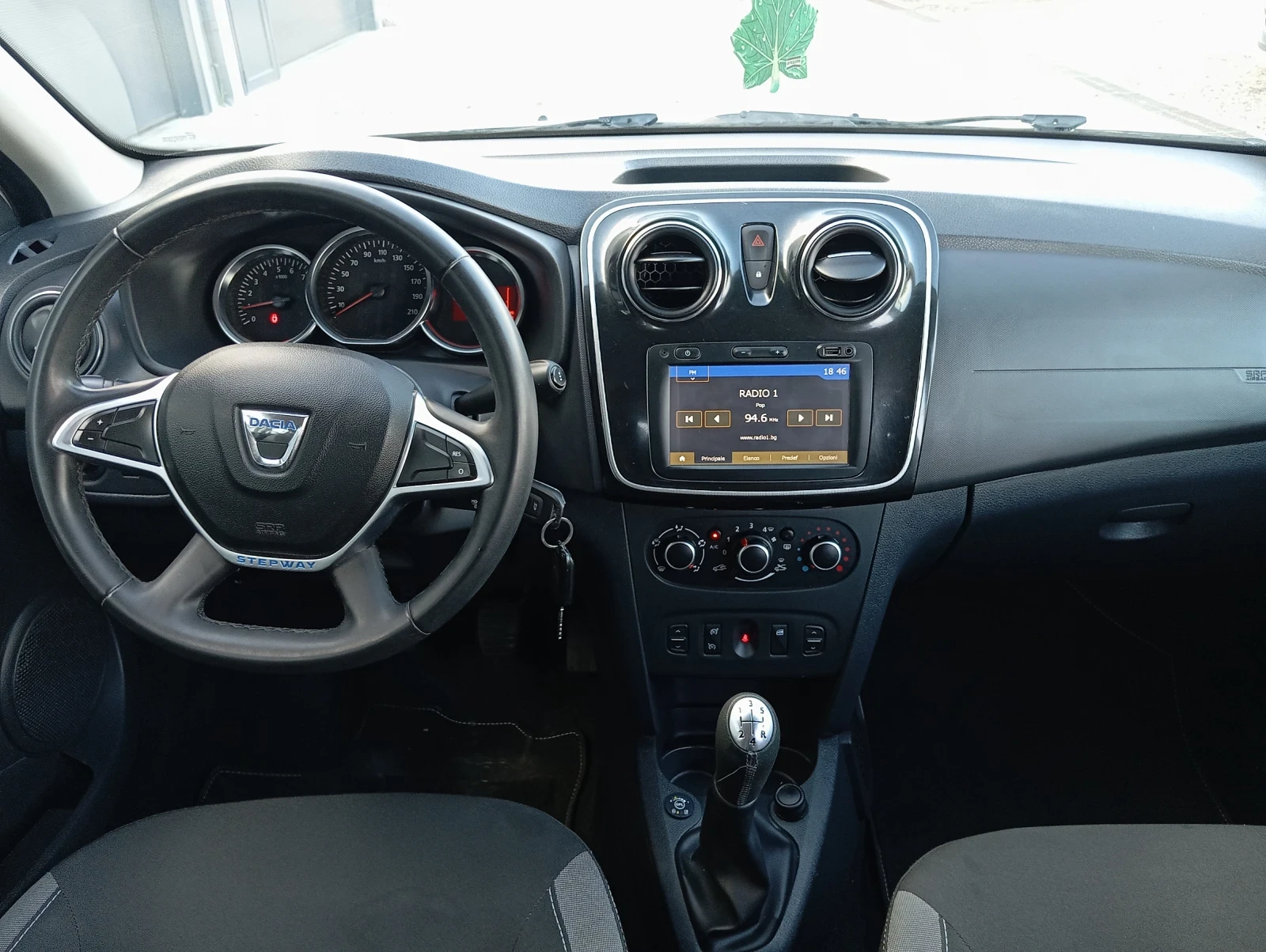 Dacia Sandero STEPWAY LPG, снимка 11 - Автомобили и джипове - 55728583