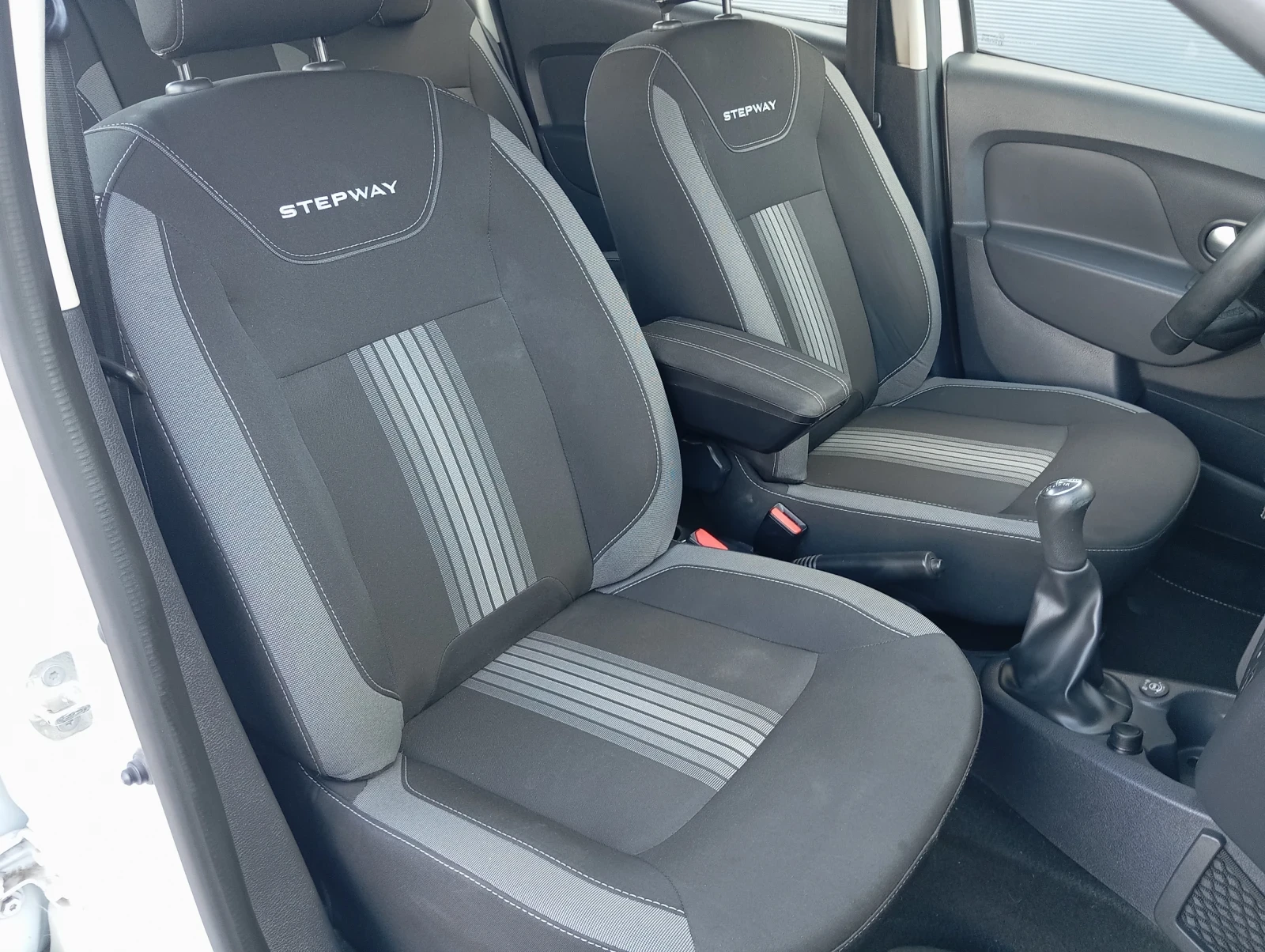 Dacia Sandero STEPWAY LPG, снимка 9 - Автомобили и джипове - 55728583
