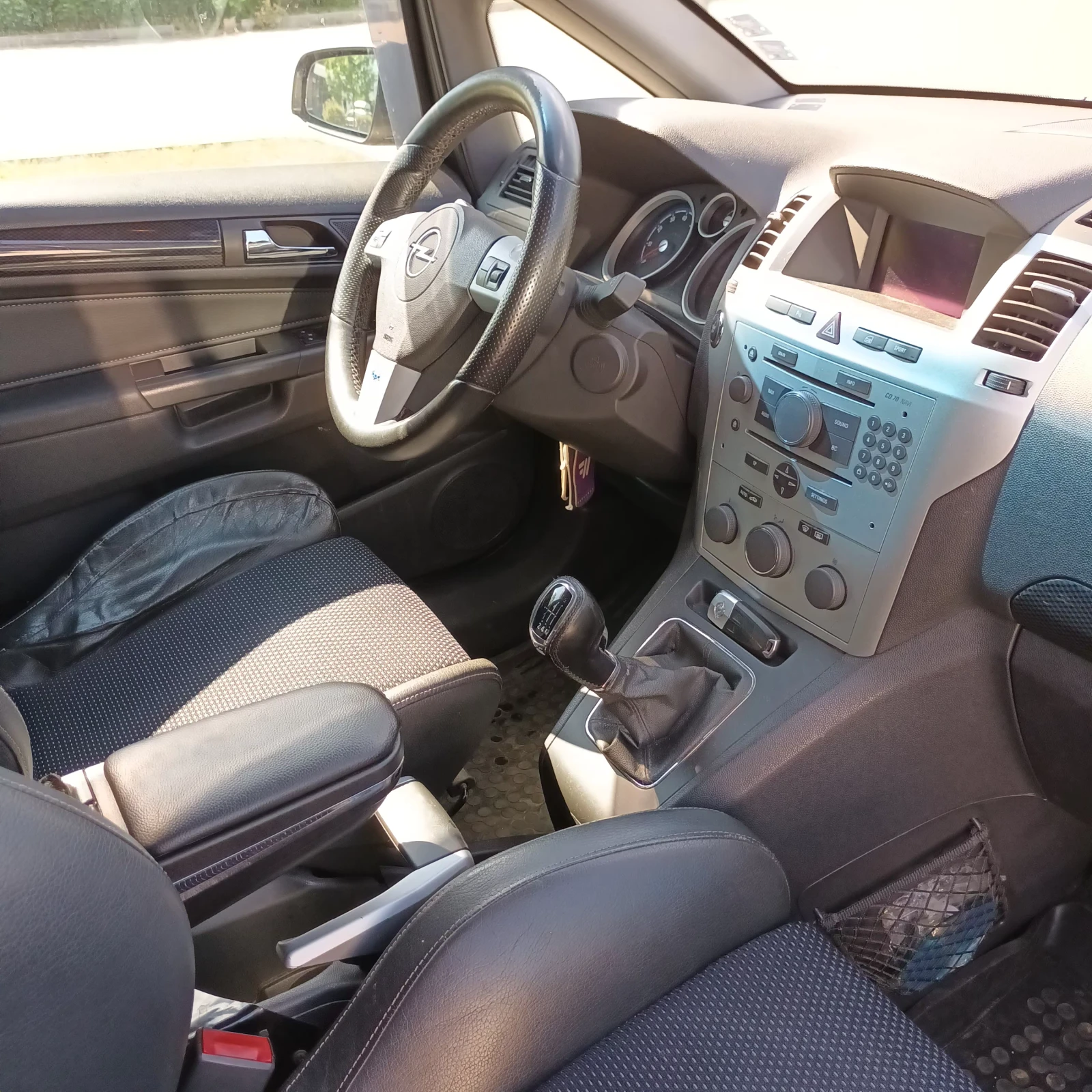 Opel Zafira 2.0T, OPC, ГАЗ, снимка 10 - Автомобили и джипове - 55930786