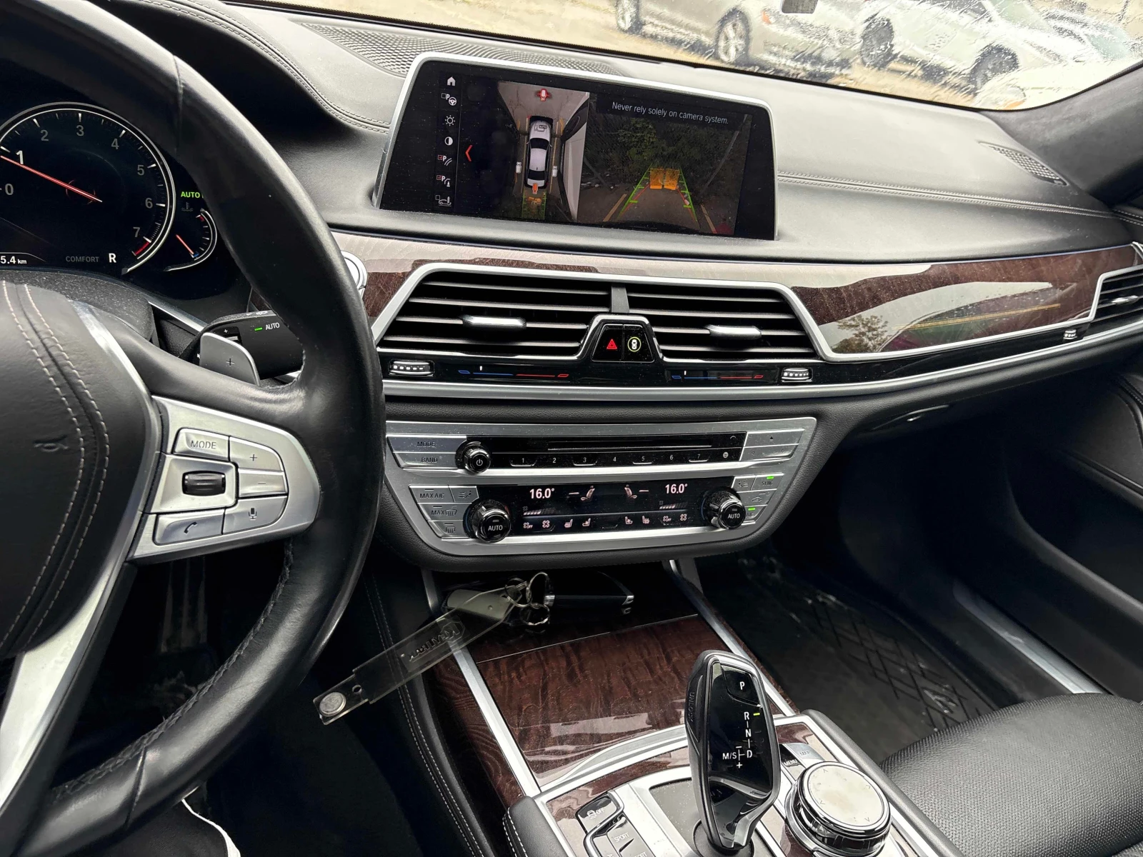 BMW 750 * 750i xDrive * АВТОКРЕДИТ БЕЗ ПЪРВОНАЧАЛНА ВНОСКА, снимка 9 - Автомобили и джипове - 56064934