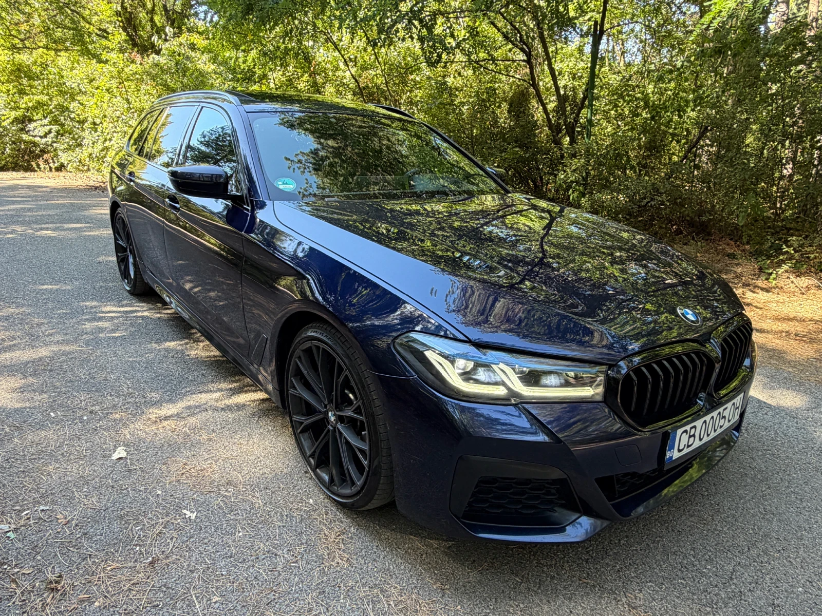 BMW 530 Хибрид , снимка 3 - Автомобили и джипове - 56615533