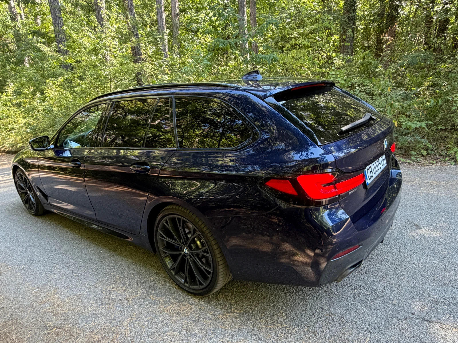 BMW 530 Хибрид , снимка 7 - Автомобили и джипове - 56615533