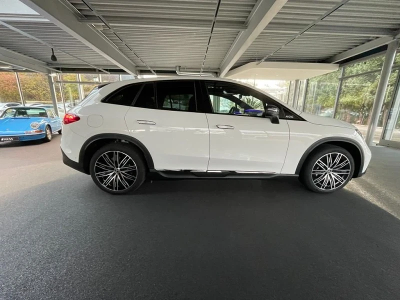 Mercedes-Benz EQE 350*SUV*AMG*4M*PANO*DISTRONIC*360*, снимка 4 - Автомобили и джипове - 45095592