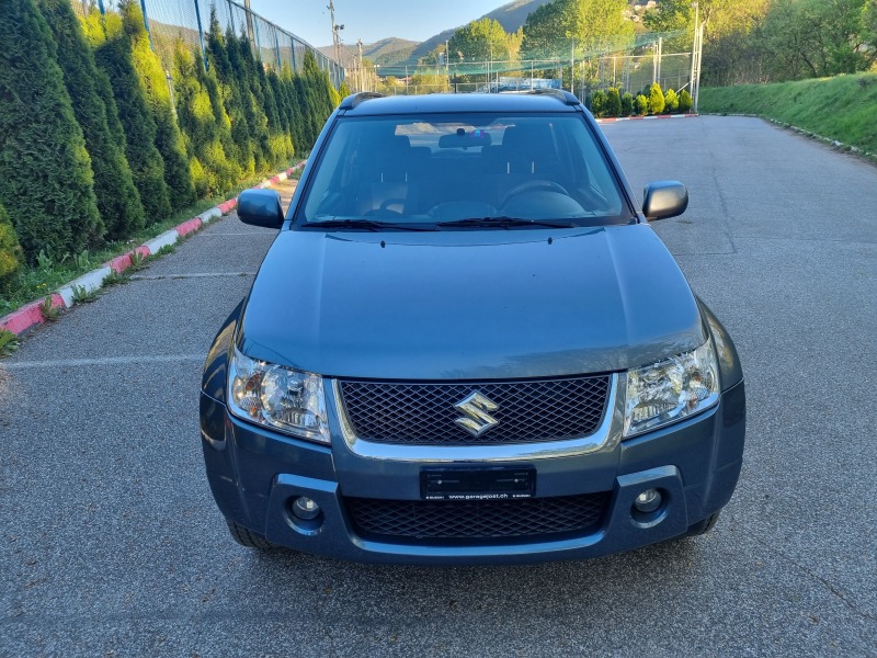 Suzuki Grand vitara 1.6Бензин, снимка 2 - Автомобили и джипове - 46336987