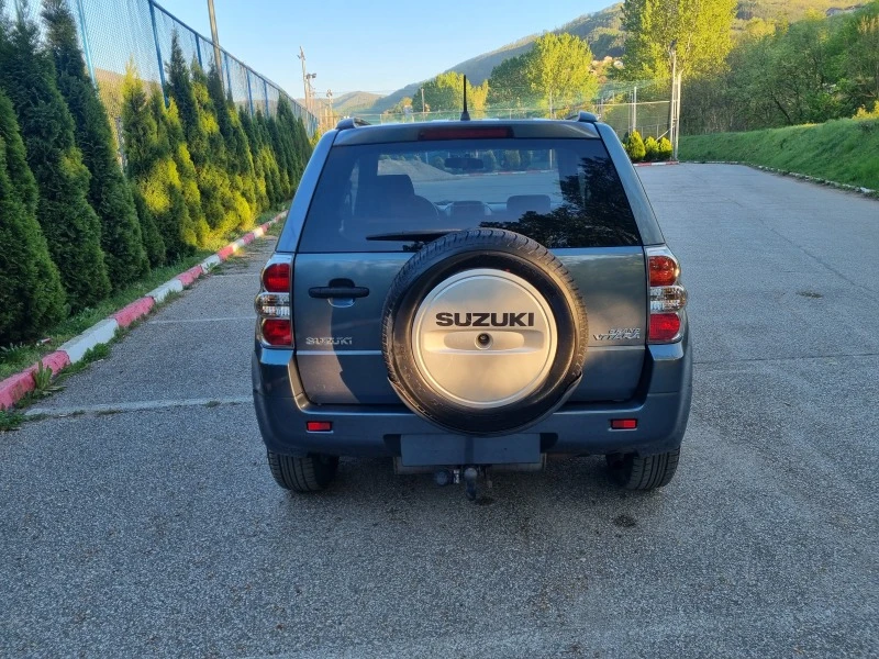 Suzuki Grand vitara 1.6Бензин, снимка 11 - Автомобили и джипове - 47426342