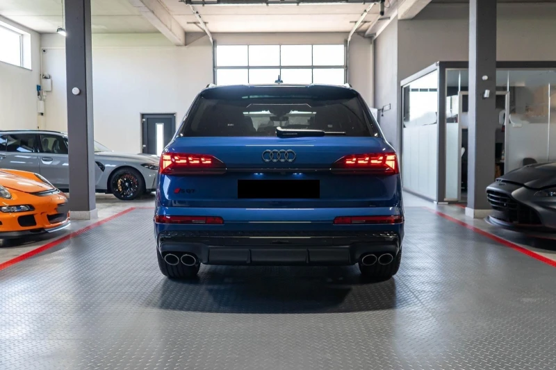 Audi SQ7 FACELIFT/ABT 650HP/CARBON/B&O/PANO/MATRIX/HEAD UP/, снимка 5 - Автомобили и джипове - 51062723