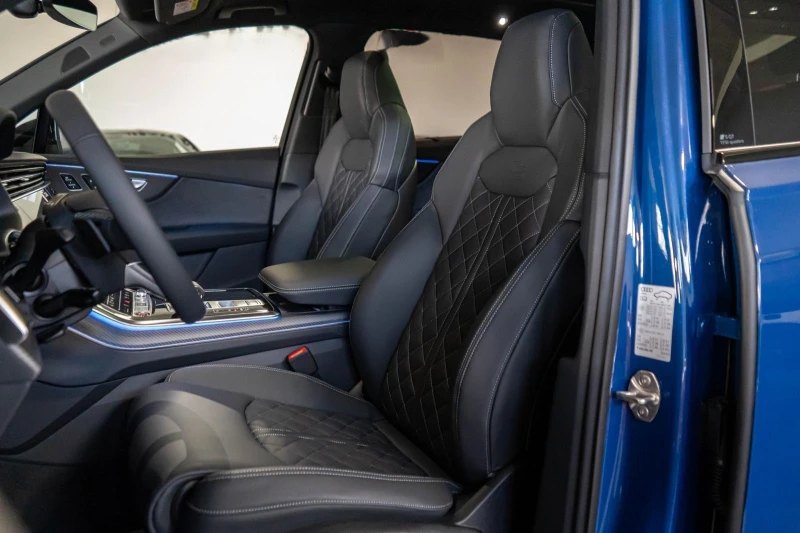 Audi SQ7 FACELIFT/ABT 650HP/CARBON/B&O/PANO/MATRIX/HEAD UP/, снимка 8 - Автомобили и джипове - 51062723