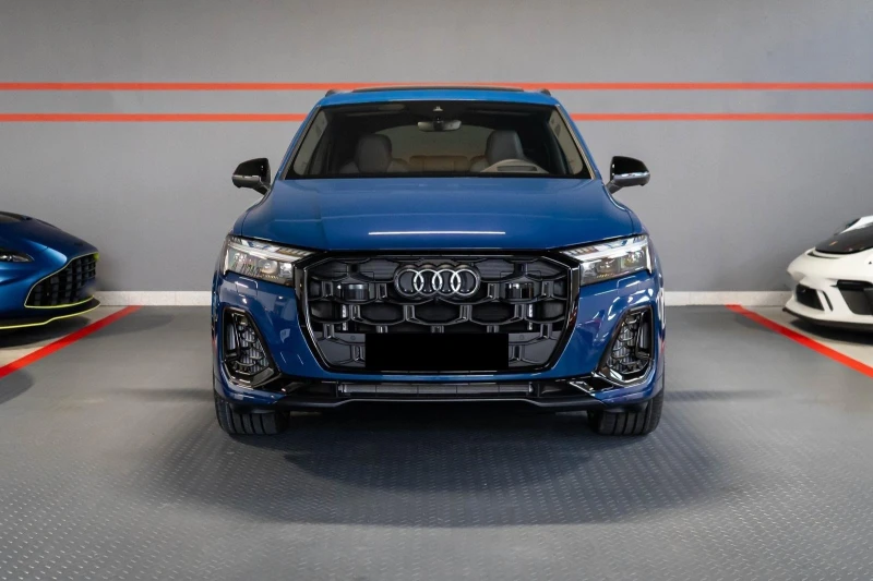 Audi SQ7 FACELIFT/ABT 650HP/CARBON/B&O/PANO/MATRIX/HEAD UP/, снимка 2 - Автомобили и джипове - 51062723