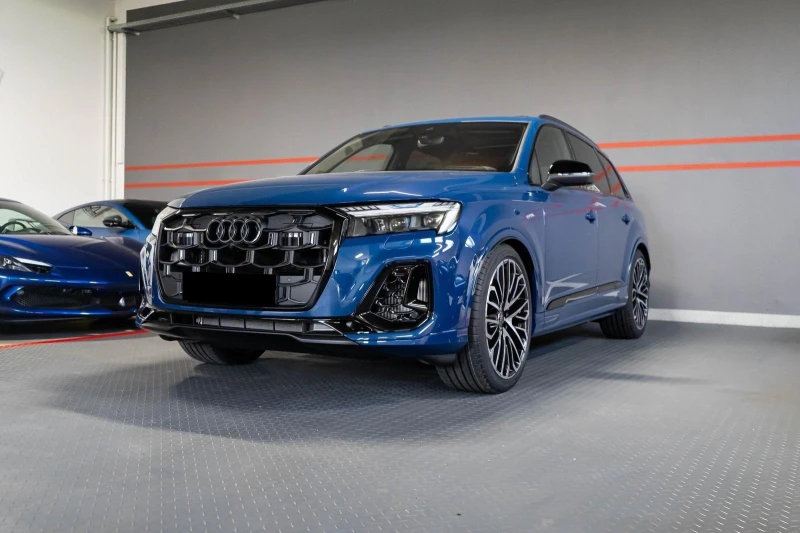 Audi SQ7 FACELIFT/ABT 650HP/CARBON/B&O/PANO/MATRIX/HEAD UP/, снимка 3 - Автомобили и джипове - 51062723