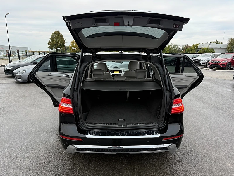 Mercedes-Benz ML 350 AMG SPORT OPTIK-LED-NAVI-KAMERA-ПОДГРЯВАНЕ-ГЕРМАНИ, снимка 15 - Автомобили и джипове - 52058261